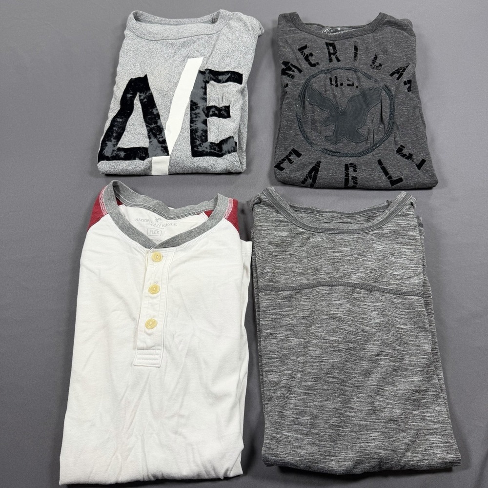 Lot Of 4 American Eagle Men's T Shirt Size 2 XS, 1 Small, 1 Medium